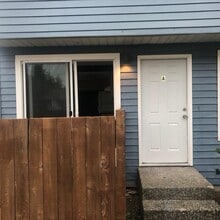 5827 204th St SW, Unit C in Lynnwood, WA - Building Photo - Building Photo