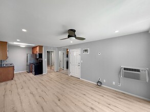 6401 Mt Ada Rd in San Diego, CA - Building Photo - Building Photo