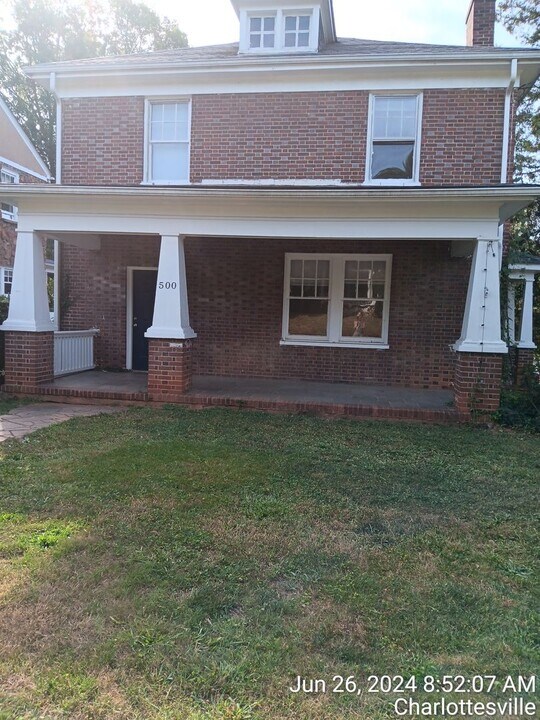 500 14th St NW in Charlottesville, VA - Building Photo
