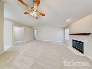 7835 Weather Vane Dr in Jacksonville, FL - Building Photo - Building Photo