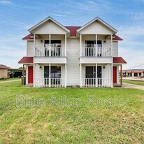 2302 Indigo Ln in Arlington, TX - Building Photo