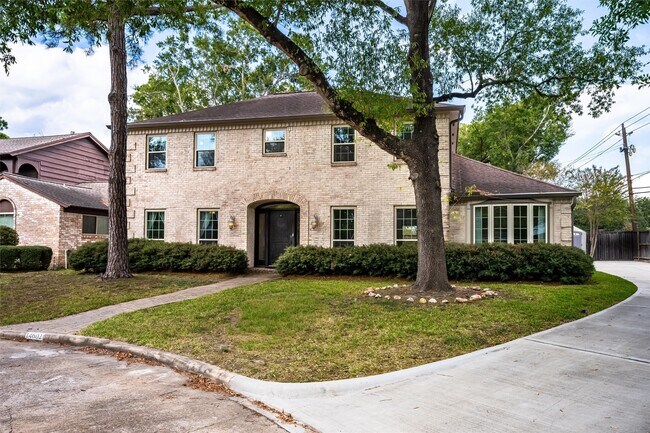14602 Oak Bend Dr in Houston, TX - Building Photo - Building Photo