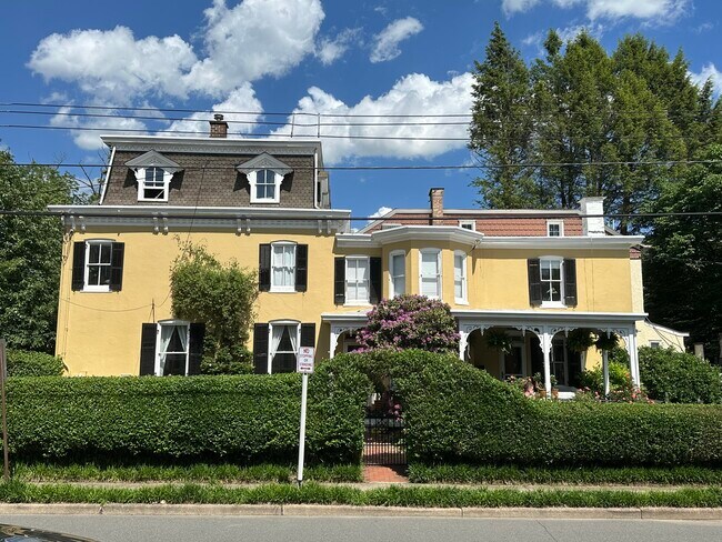 3 Jefferson St in Lambertville, NJ - Building Photo - Building Photo