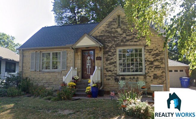 property at 1439 Cheyenne St