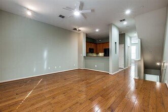 4225 McKinney Ave in Dallas, TX - Building Photo - Building Photo