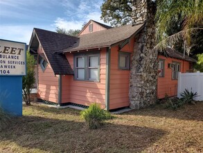 38141 5th Ave in Zephyrhills, FL - Building Photo - Building Photo