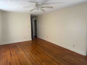 1118 Sherwood Dr in Burlington, NC - Building Photo - Building Photo