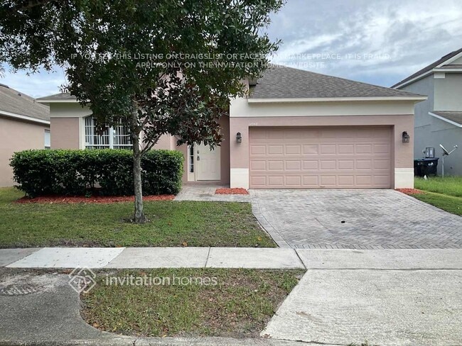 property at 14948 Stonebriar Way