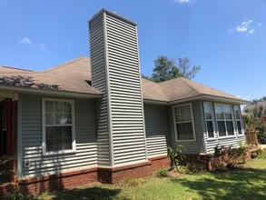 143 Princeton Dr in Dothan, AL - Foto de edificio - Building Photo