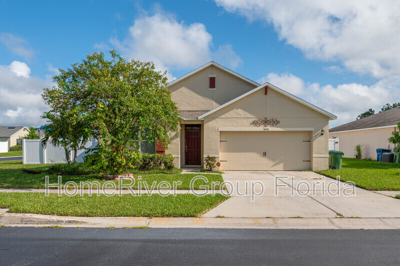 5858 Grey Heron Dr in Winter Haven, FL - Building Photo