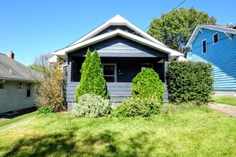 1818 Polk St in Aliquippa, PA - Building Photo - Building Photo