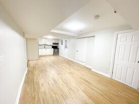 146 Lynbrook Dr in Hamilton, ON - Building Photo