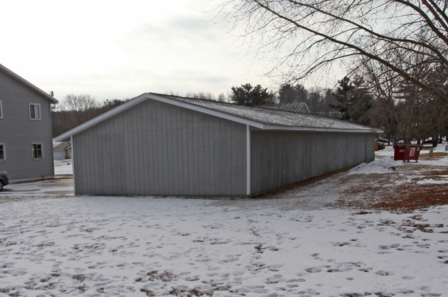 702 Terrill Rd SW in Menomonie, WI - Building Photo - Building Photo