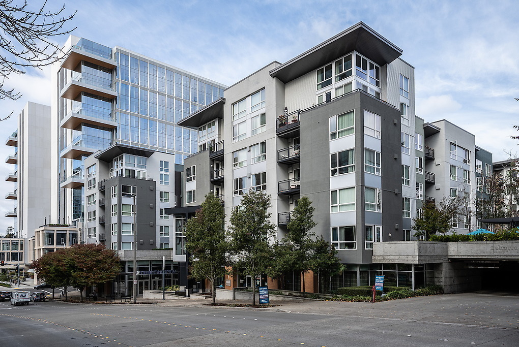 Belcarra in Bellevue, WA - Building Photo