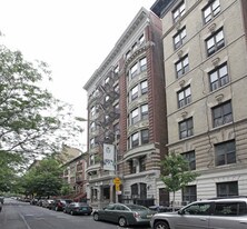 Weston House in New York, NY - Building Photo