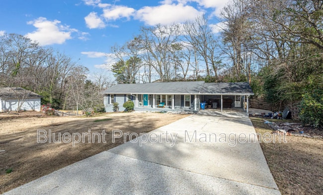 property at 4816 Lincrest Dr