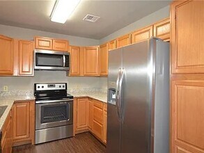 56 Billingsley Dr in Bella Vista, AR - Building Photo - Building Photo