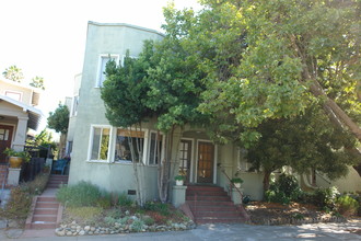 250-258A Mather St in Piedmont, CA - Building Photo - Building Photo