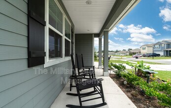 5594 Hollow Birch Dr in Jacksonville, FL - Building Photo - Building Photo