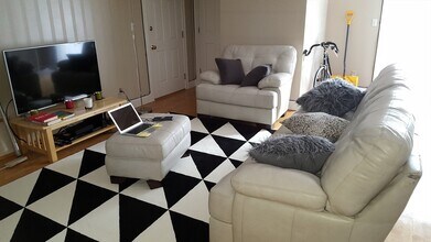 24 Forge Pond in Canton, MA - Building Photo - Building Photo