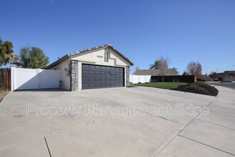 29190 Crestline Dr in Menifee, CA - Building Photo - Building Photo