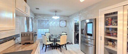 5464 Daniel Ray Dr in Nashville, TN - Building Photo - Building Photo