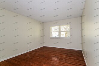 1316 Cave Springs Estate Dr in St. Peters, MO - Building Photo - Building Photo