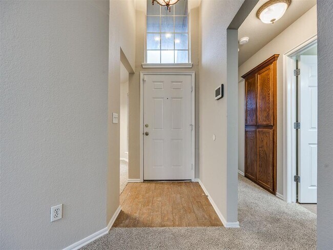 1605 SW 33RD St in Moore, OK - Building Photo - Building Photo