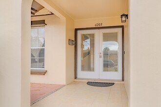 6203 Tebbetts Dr in Orlando, FL - Building Photo - Building Photo