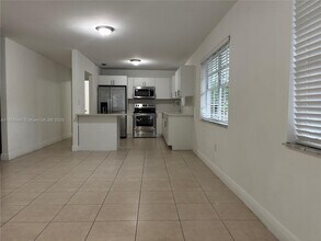 5130 NW 2nd Terrace in Miami, FL - Building Photo - Building Photo