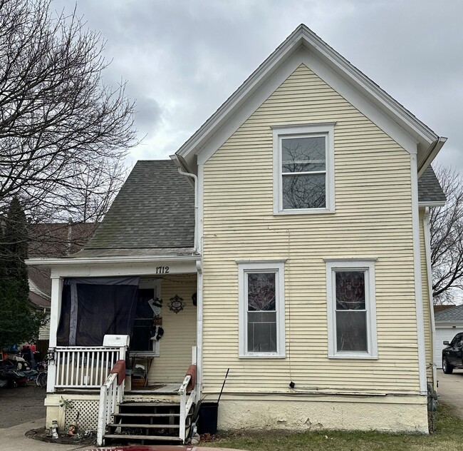 property at 1712 Lasalle St