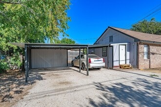 1631 S 3rd St in Abilene, TX - Building Photo - Building Photo