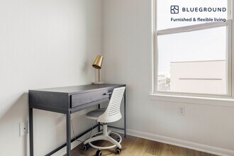 3210 Esperanza Crossing, Unit FL2-ID366 in Austin, TX - Building Photo - Building Photo