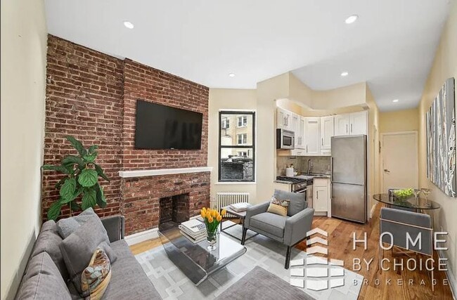 property at 164 E 82nd St