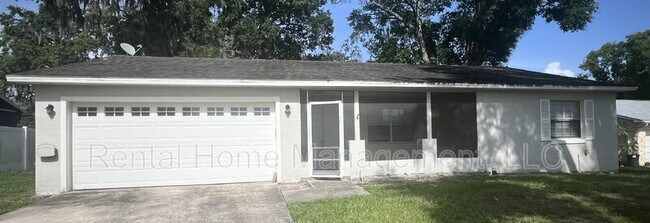 property at 477 Dogwood Ct