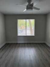 1043 Coral Club Dr in Coral Springs, FL - Building Photo - Building Photo