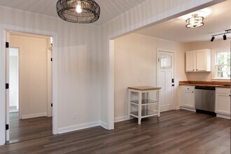 231 Oakcrest Dr in Wilmington, NC - Building Photo - Building Photo