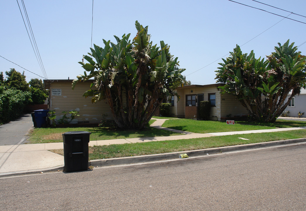 688 Chula Vista St in Chula Vista, CA - Building Photo