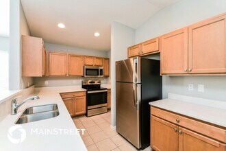 2902 64th St W in Lehigh Acres, FL - Foto de edificio - Building Photo