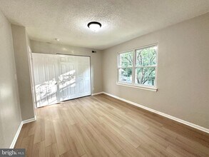 100 Park Blvd in Cherry Hill Township, NJ - Building Photo - Building Photo