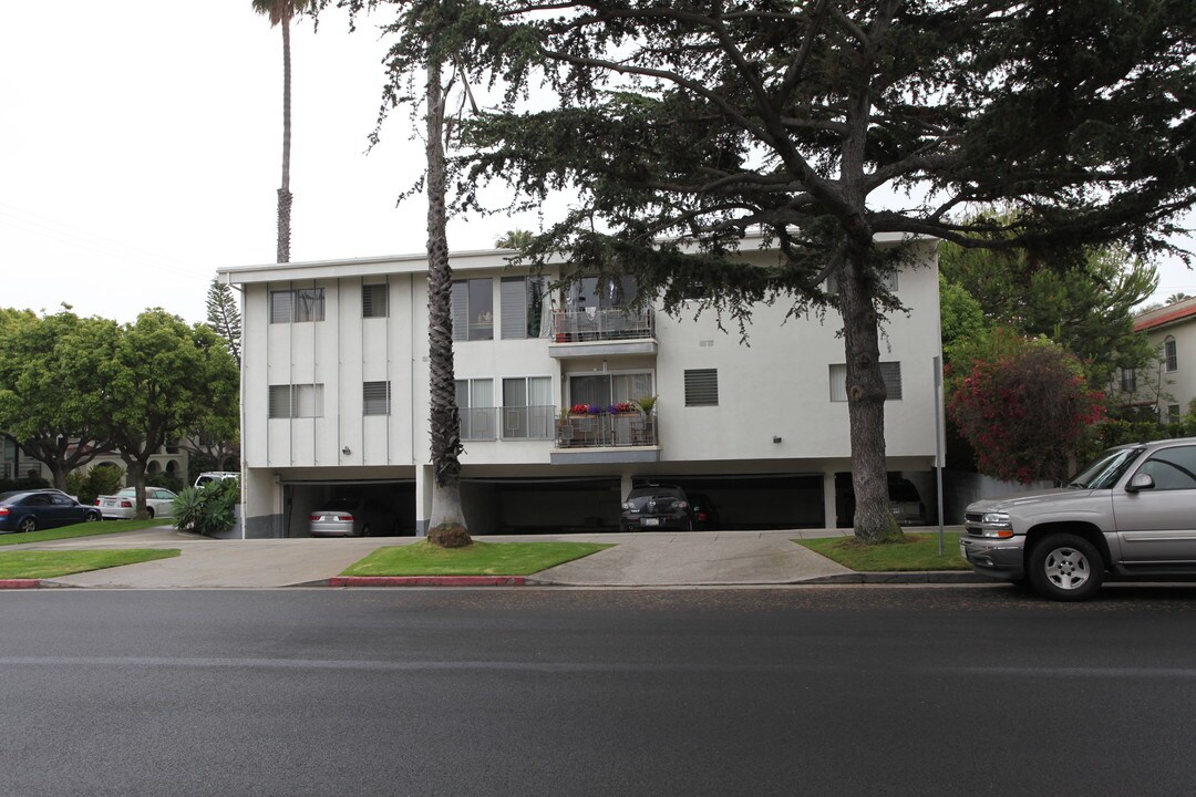 Washington Apartments in Santa Monica, CA - Building Photo