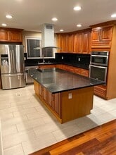 10123 Cornell Ave S in Seattle, WA - Building Photo - Building Photo