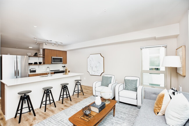 The Hayes on Stone Way in Seattle, WA - Foto de edificio - Building Photo