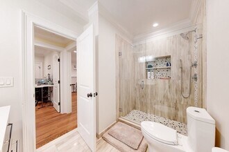 53 Addington Rd, Unit 22B in Brookline, MA - Foto de edificio - Building Photo