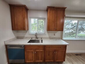 21028 Gary Dr in Castro Valley, CA - Building Photo - Building Photo
