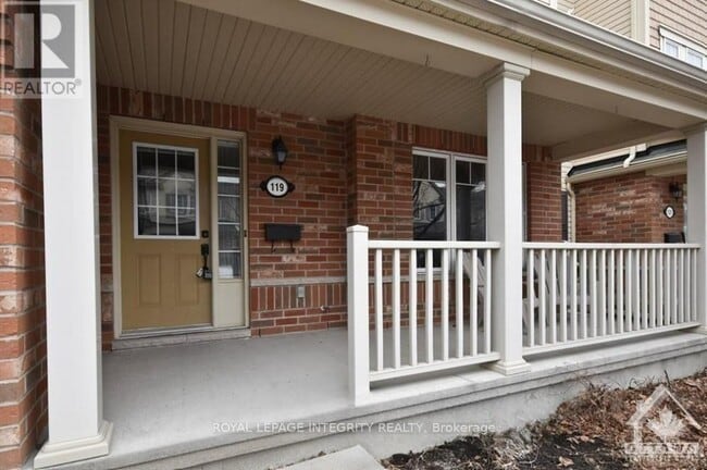 119 Harmattan Ave in Ottawa, ON - Building Photo - Building Photo