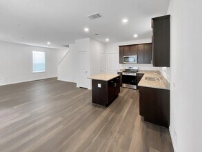 11602 Braemar Village Dr in Tomball, TX - Building Photo - Building Photo