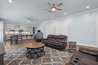 3322 S University Dr in Fort Worth, TX - Building Photo - Building Photo