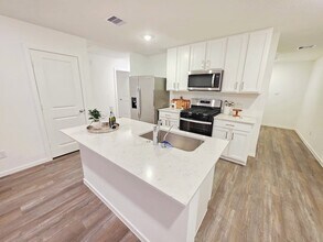 40821 Hawthorne Glades St in Magnolia, TX - Building Photo - Building Photo