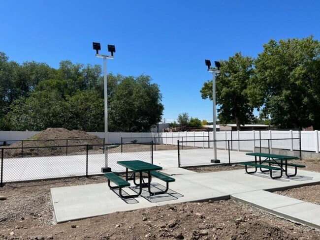 855 S 220 E in Ogden, UT - Building Photo - Building Photo